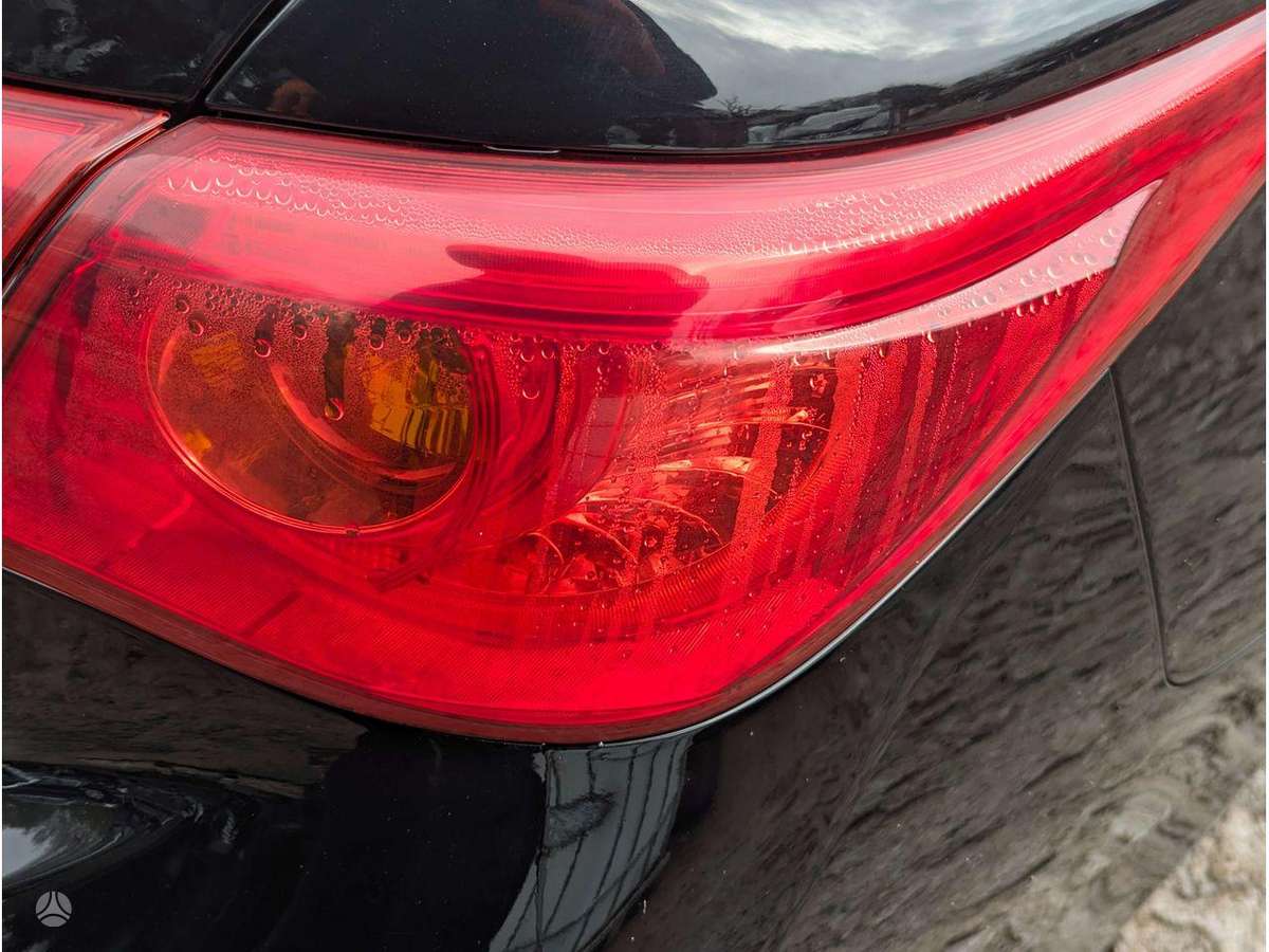 Infiniti Q50 engine