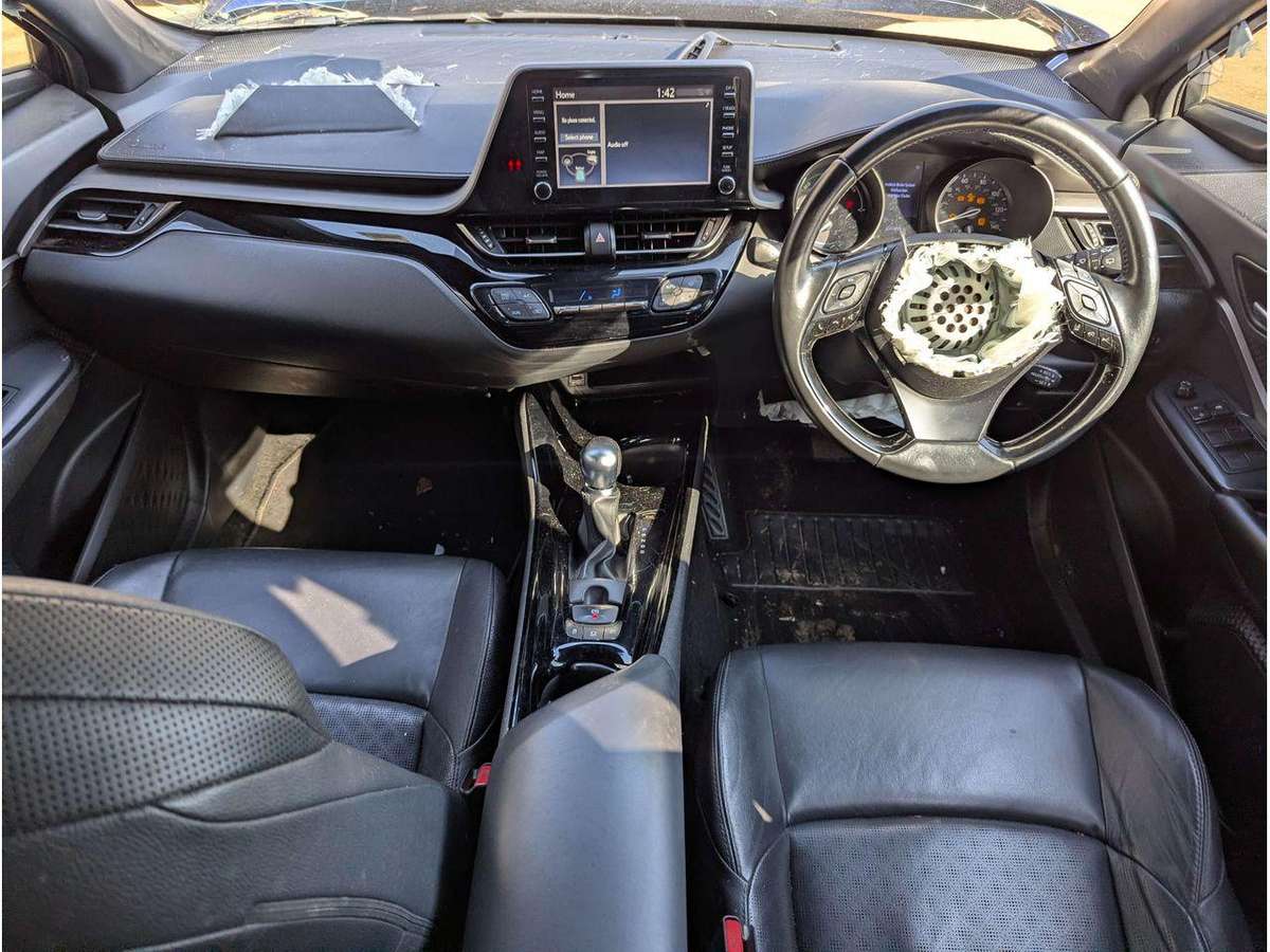 Toyota C-HR двигатель