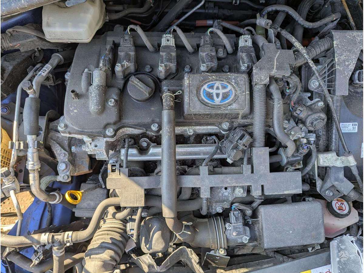 Toyota C-HR двигатель