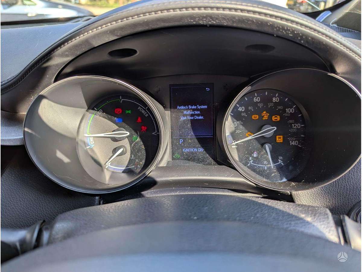 Toyota C-HR engine