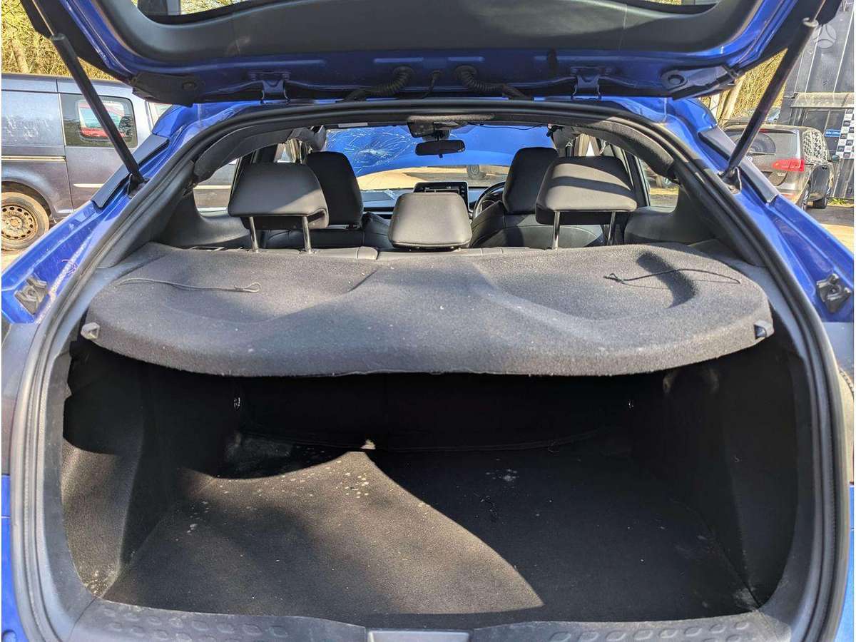 Toyota C-HR engine