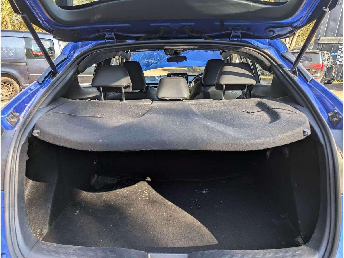 Toyota C-HR variklis