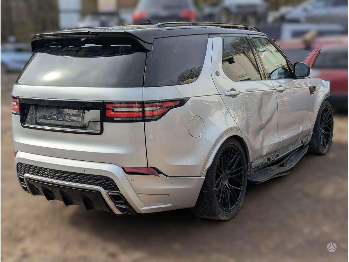Land Rover Discovery engine