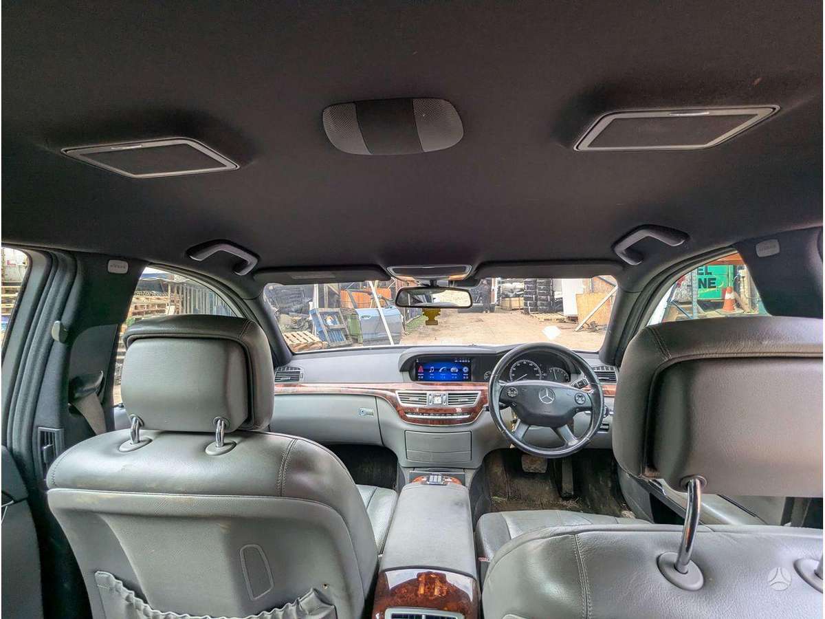 Mercedes-Benz S320 двигатель