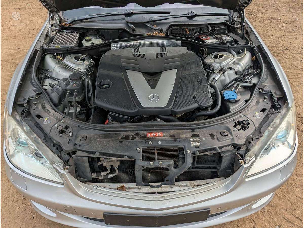 Mercedes-Benz S320 двигатель