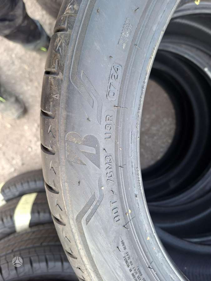 Bridgestone, summer 235/45 R20