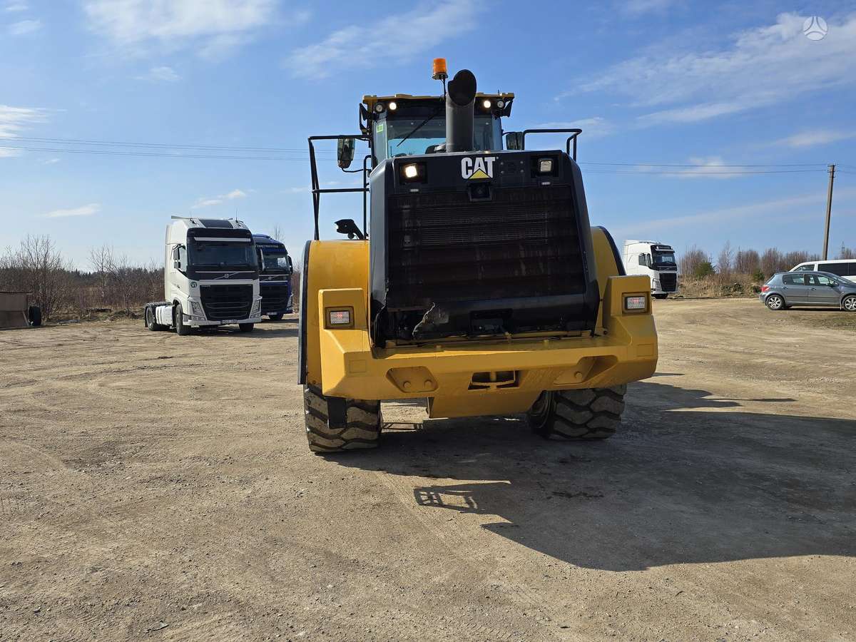 Caterpillar 966M TIK 9600m/h, frontal loader