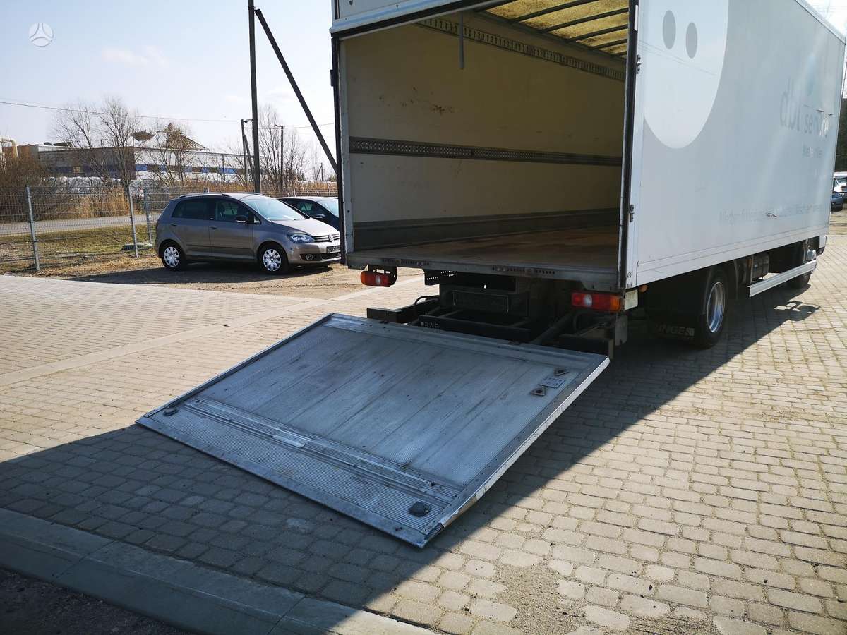 Mitsubishi 7C18 canter, box trucks / box vans