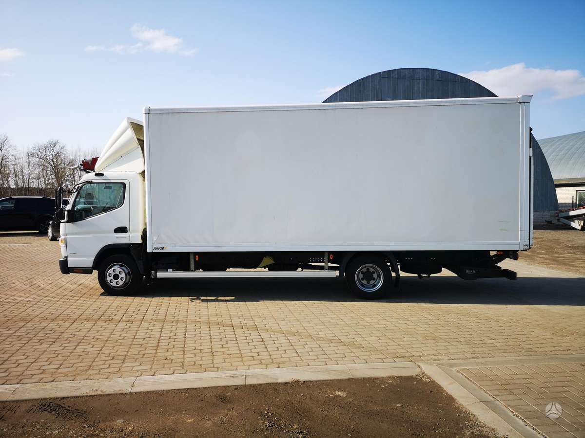 Mitsubishi 7C18 canter, box trucks / box vans
