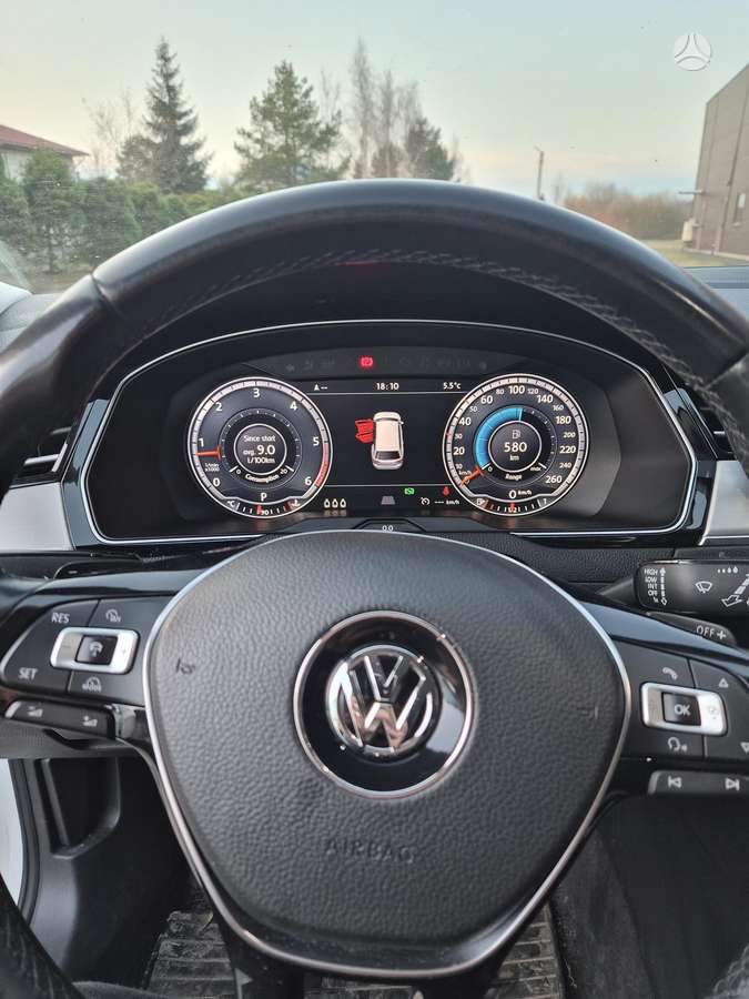 Volkswagen Passat, 2.0 l., Универсал