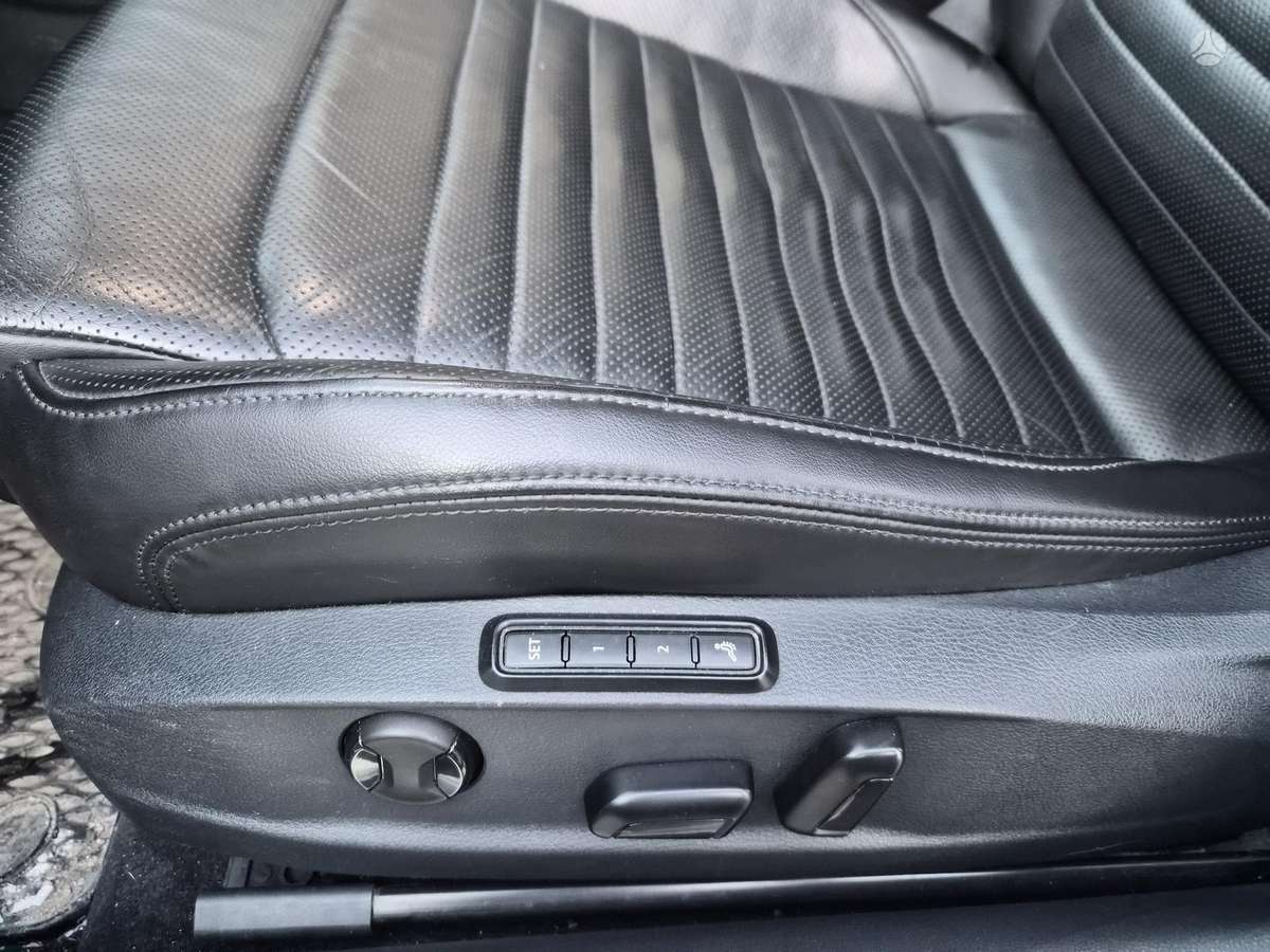 Volkswagen Passat, 2.0 l., Универсал