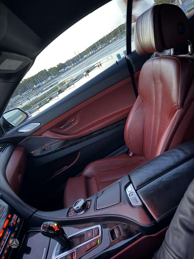 BMW 650, 4.4 l., Кабриолет
