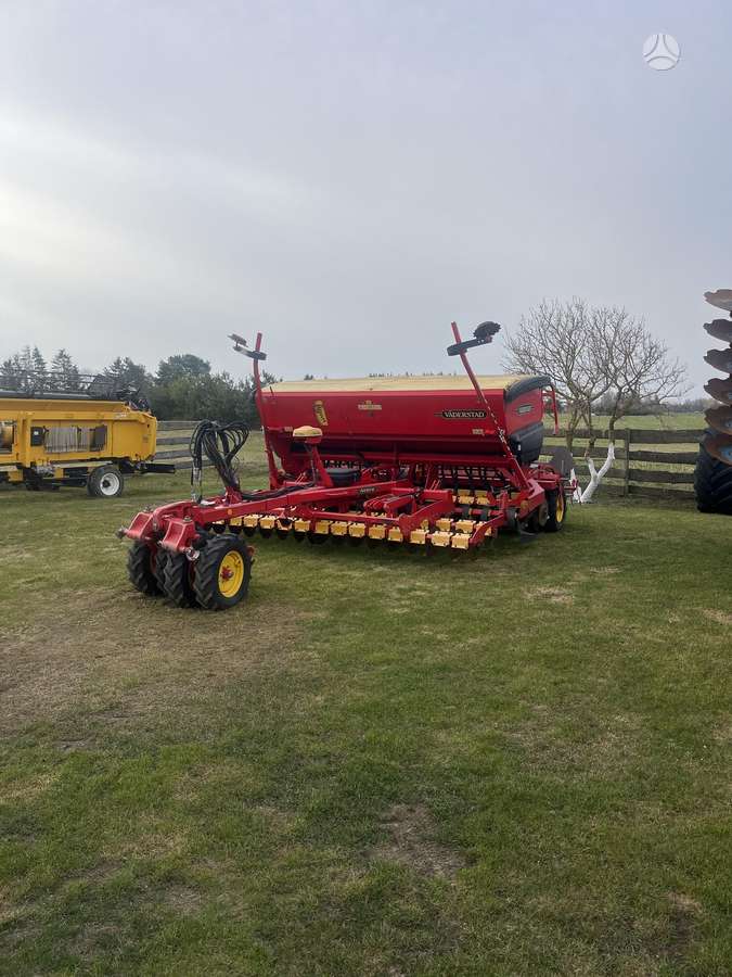 Vaderstad Rapid400S, seeders, planters