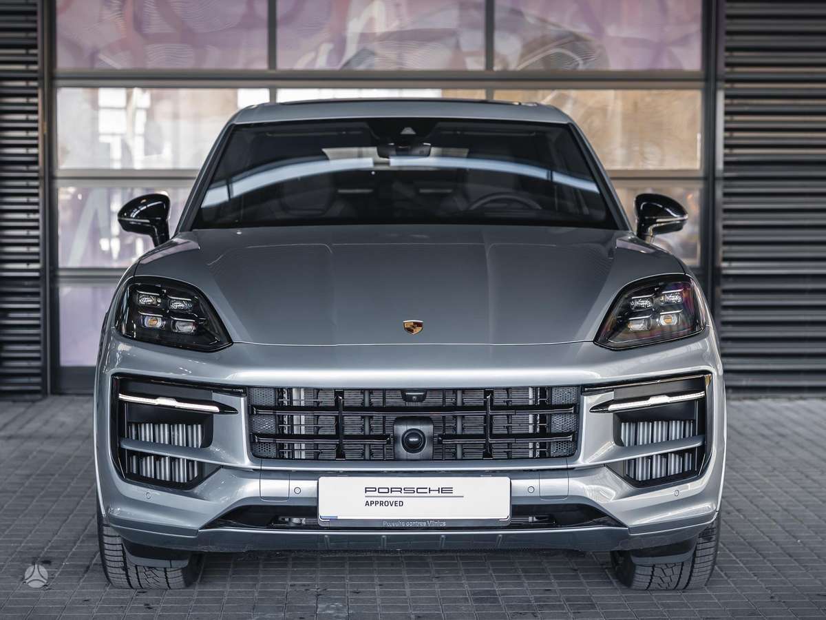 Porsche Cayenne - 8