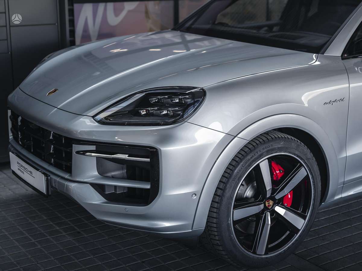 Porsche Cayenne - 10