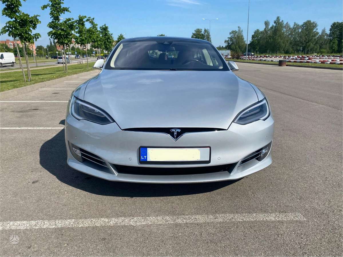 Tesla Model S, 90 кВт·ч, Седан