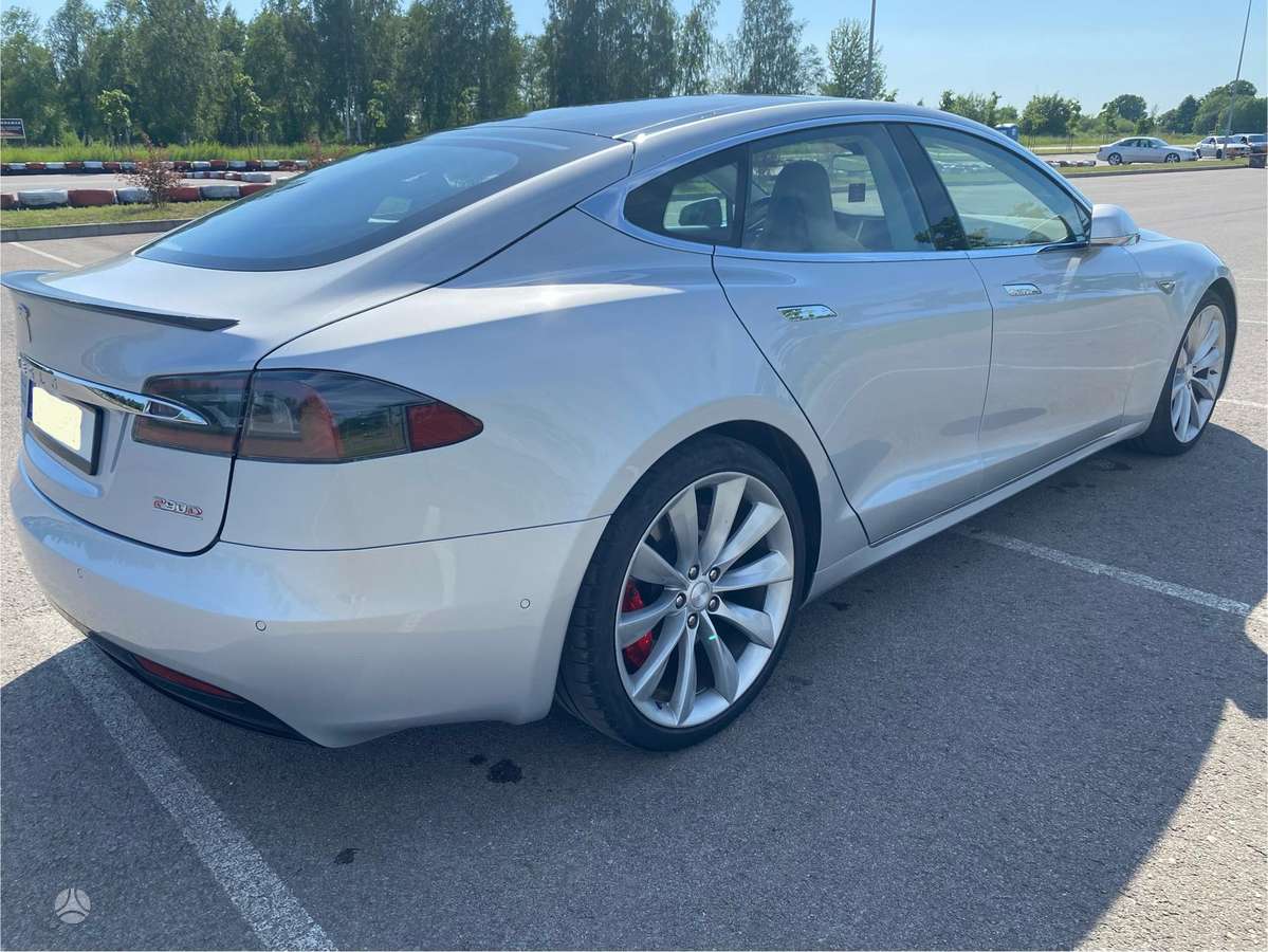 Tesla Model S, 90 кВт·ч, Седан