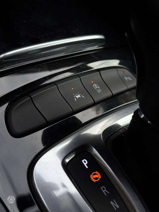 Opel Insignia, universalas