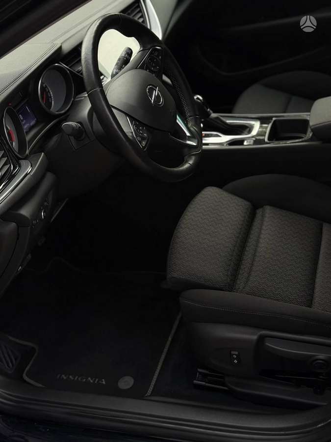 Opel Insignia, Универсал