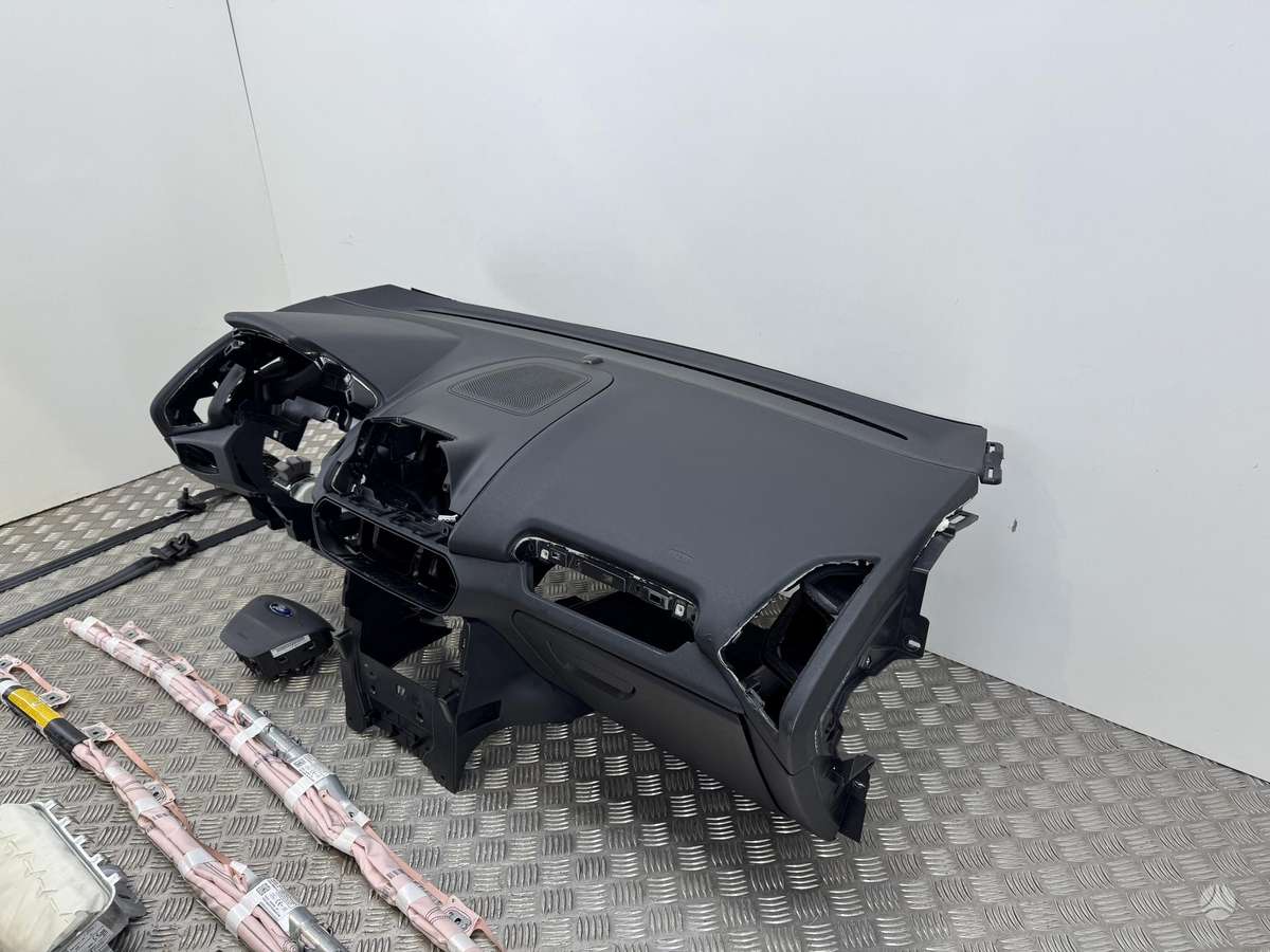 Ford EcoSport interior parts
