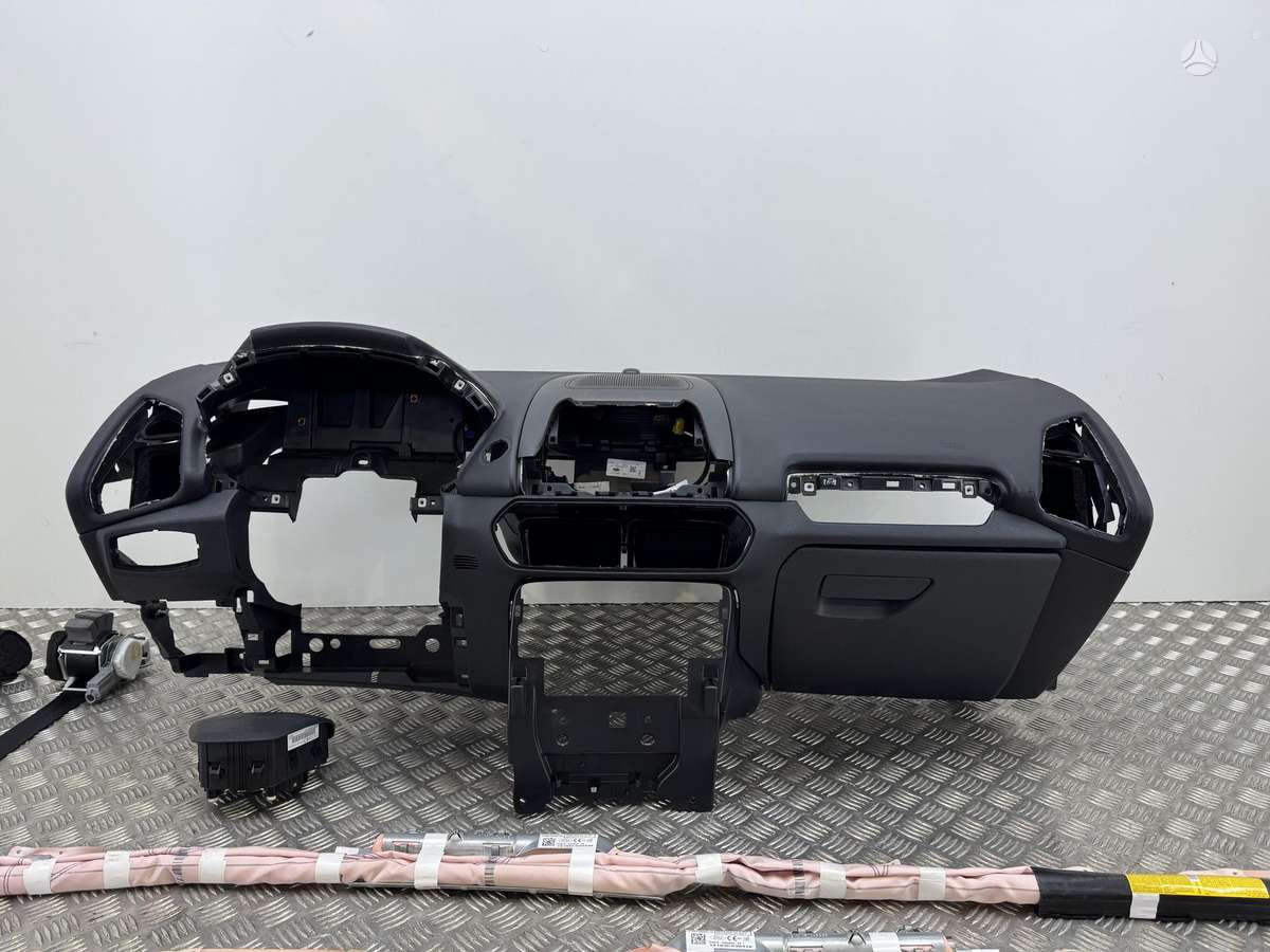 Ford EcoSport interior parts