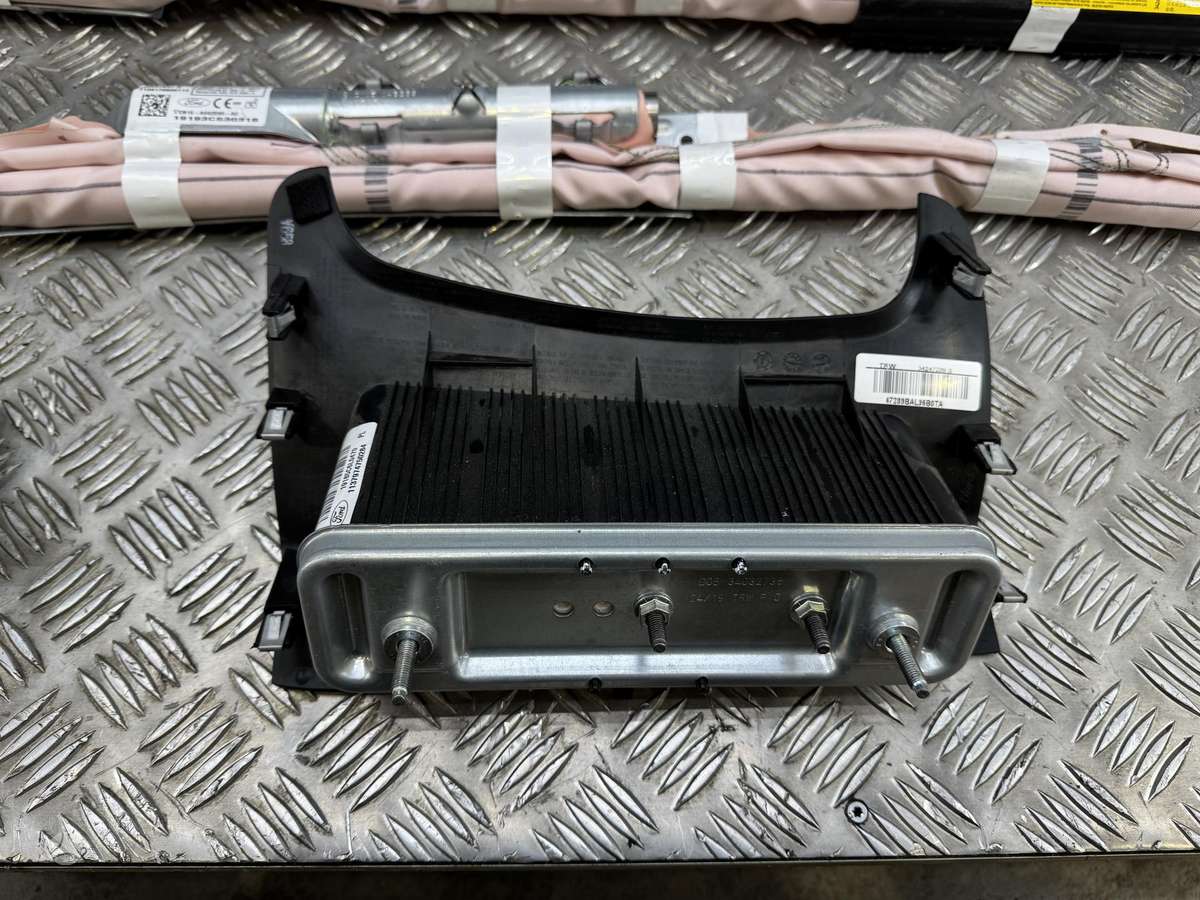 Ford EcoSport interior parts