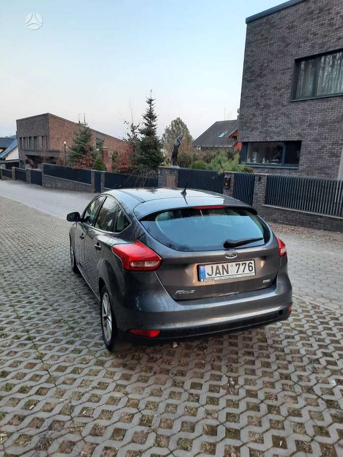 Ford Focus, 1.0 l., hatchback