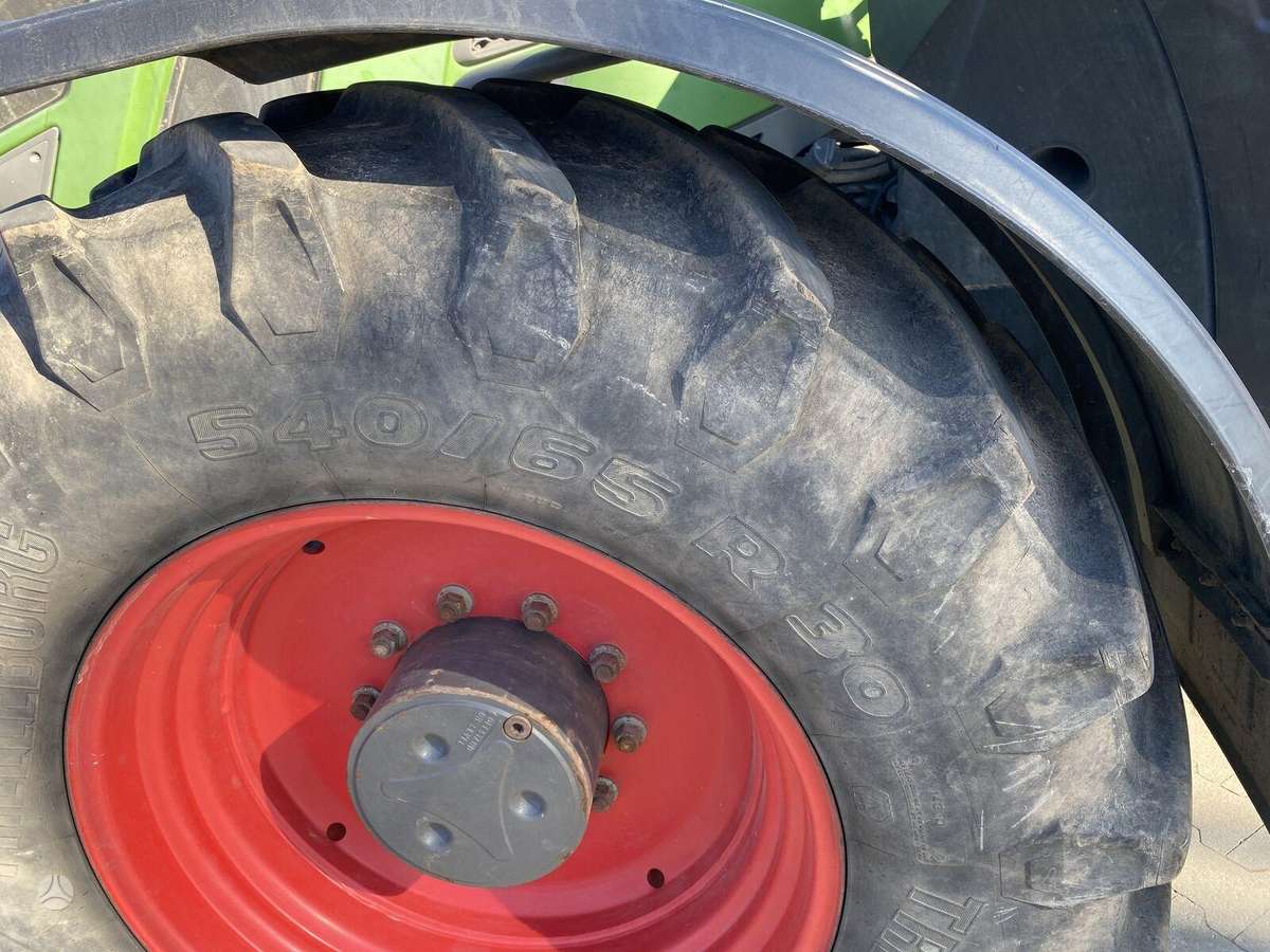Fendt 720 Power Plus, traktoriai