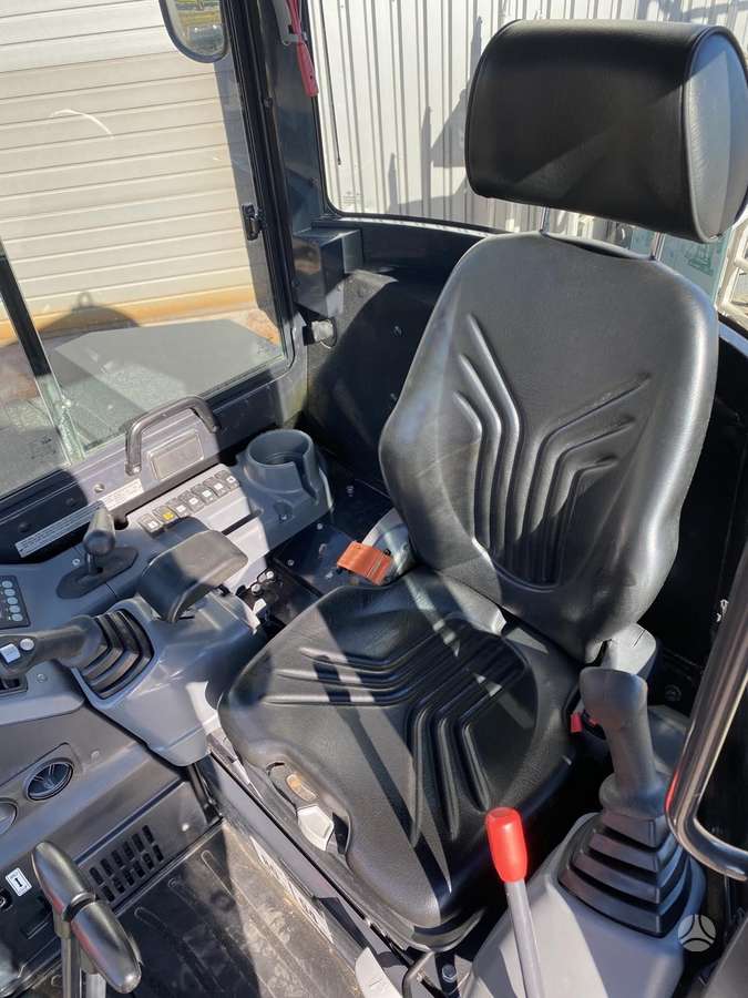 Yanmar Vio50, мини-погрузчики