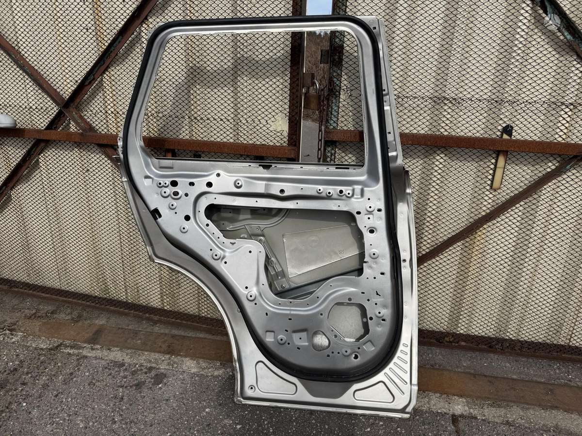 Land Rover Range Rover двери