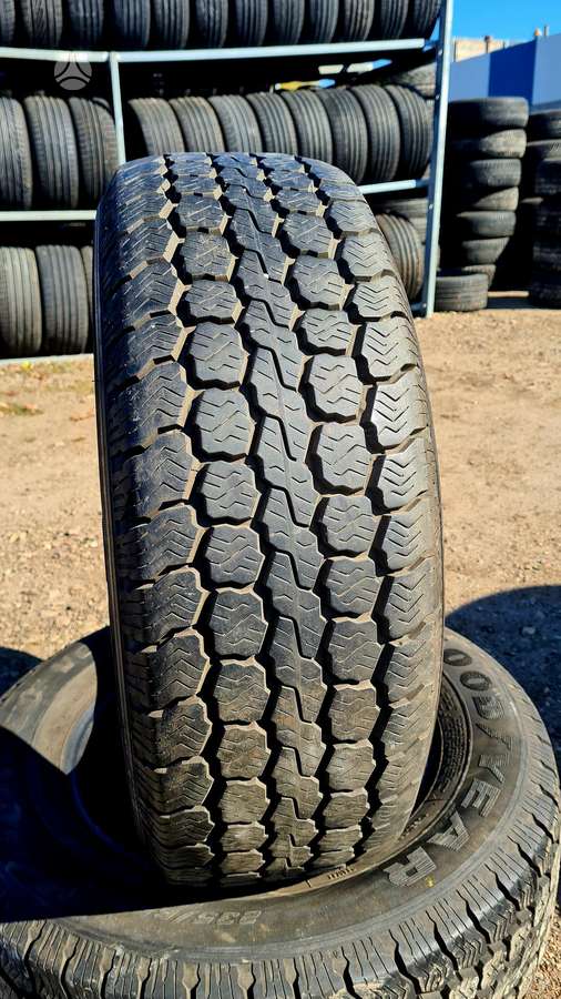 Goodyear Cargo Vector, universalios 235/65 R16