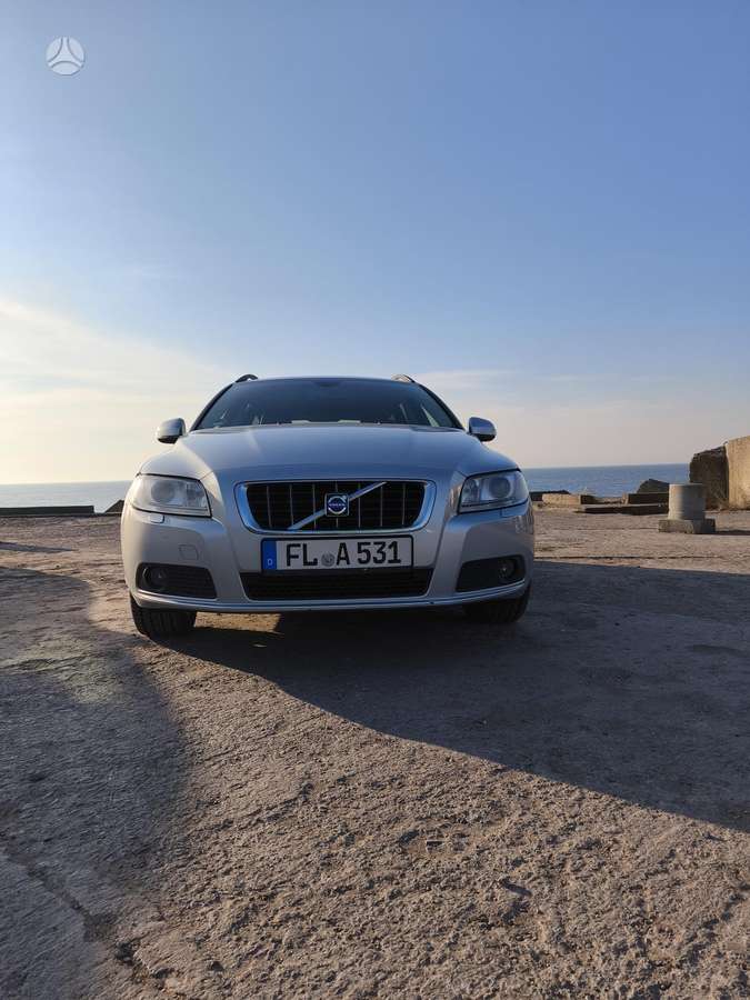 Volvo V70, 2.4 l., wagon