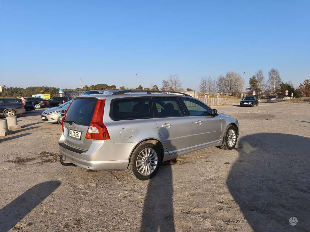 Volvo V70, 2.4 l., Универсал