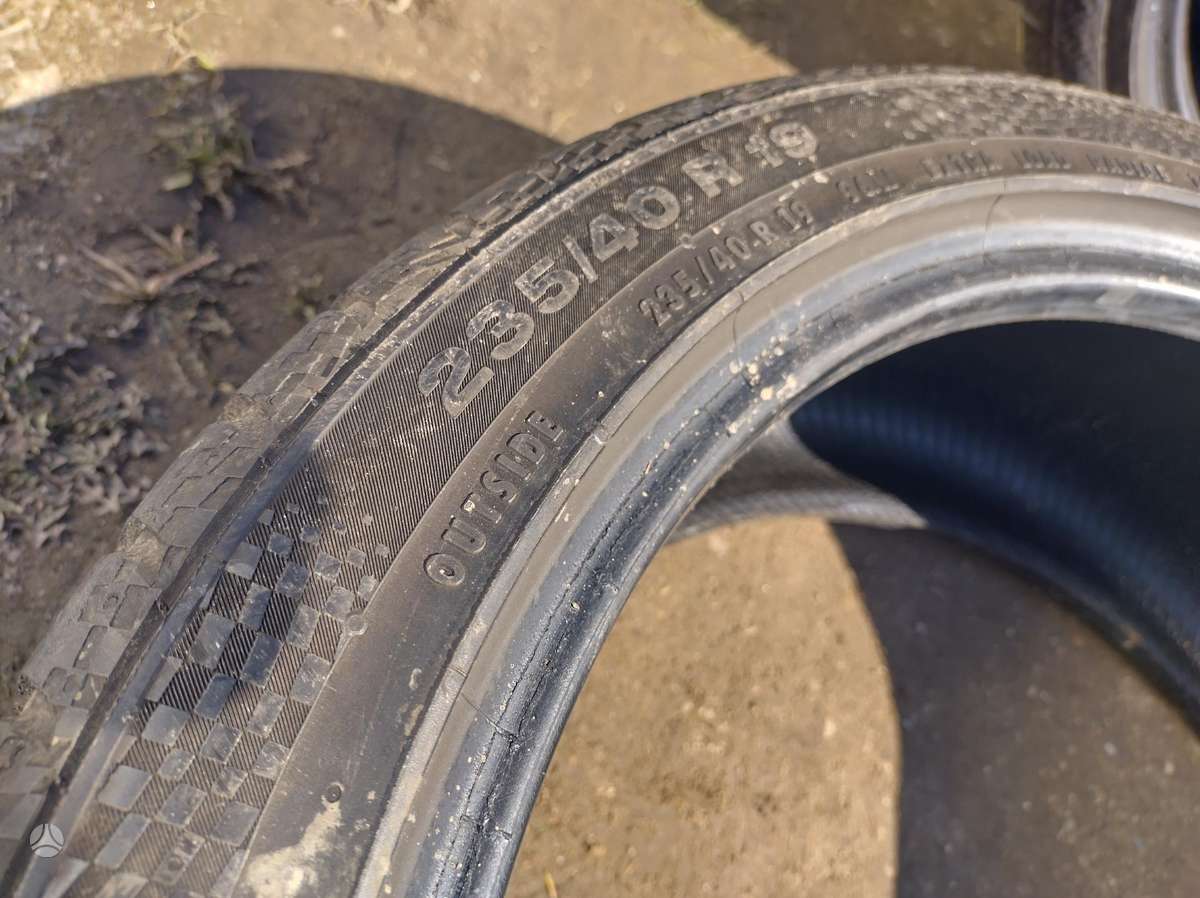 Continental, summer 235/40 R19