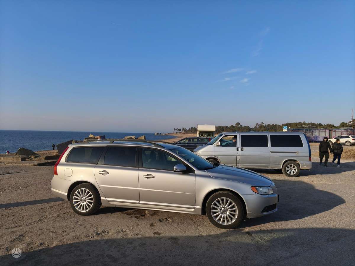 Volvo V70, 2.4 l., universalas