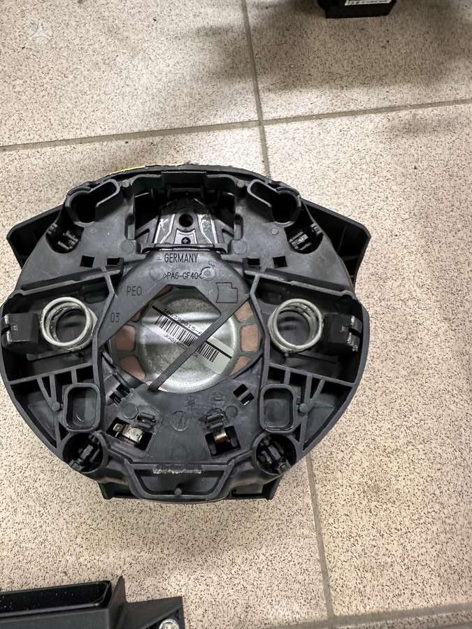 Volkswagen Passat electrical system parts