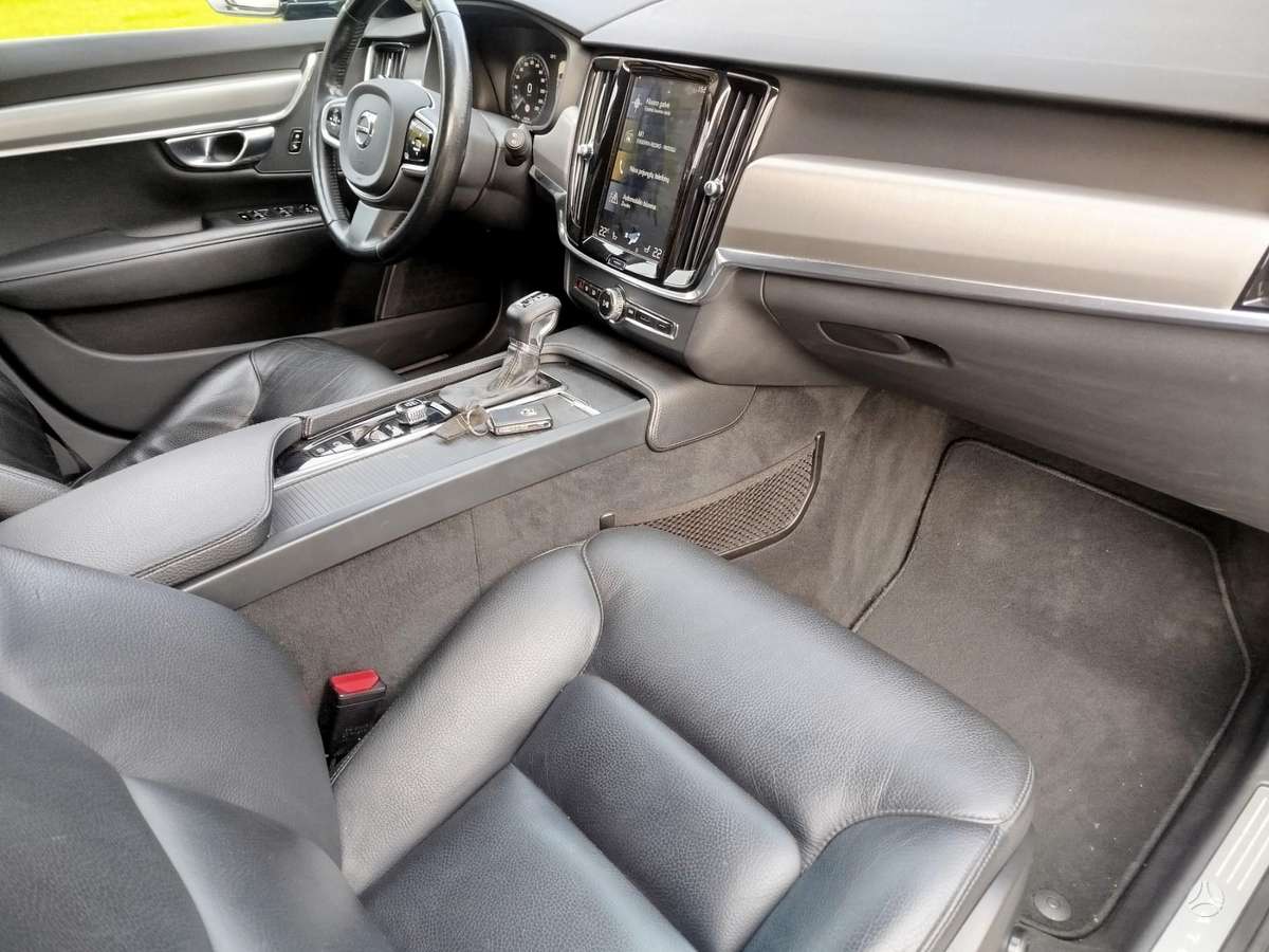 Volvo V90, 2.0 l., Универсал