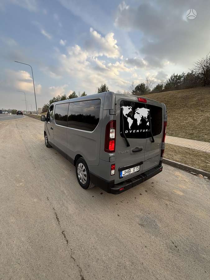 Renault Trafic - 2