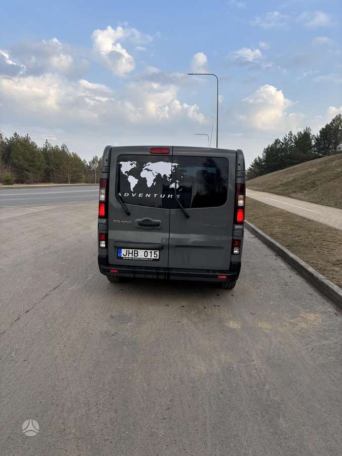 Renault Trafic - 7