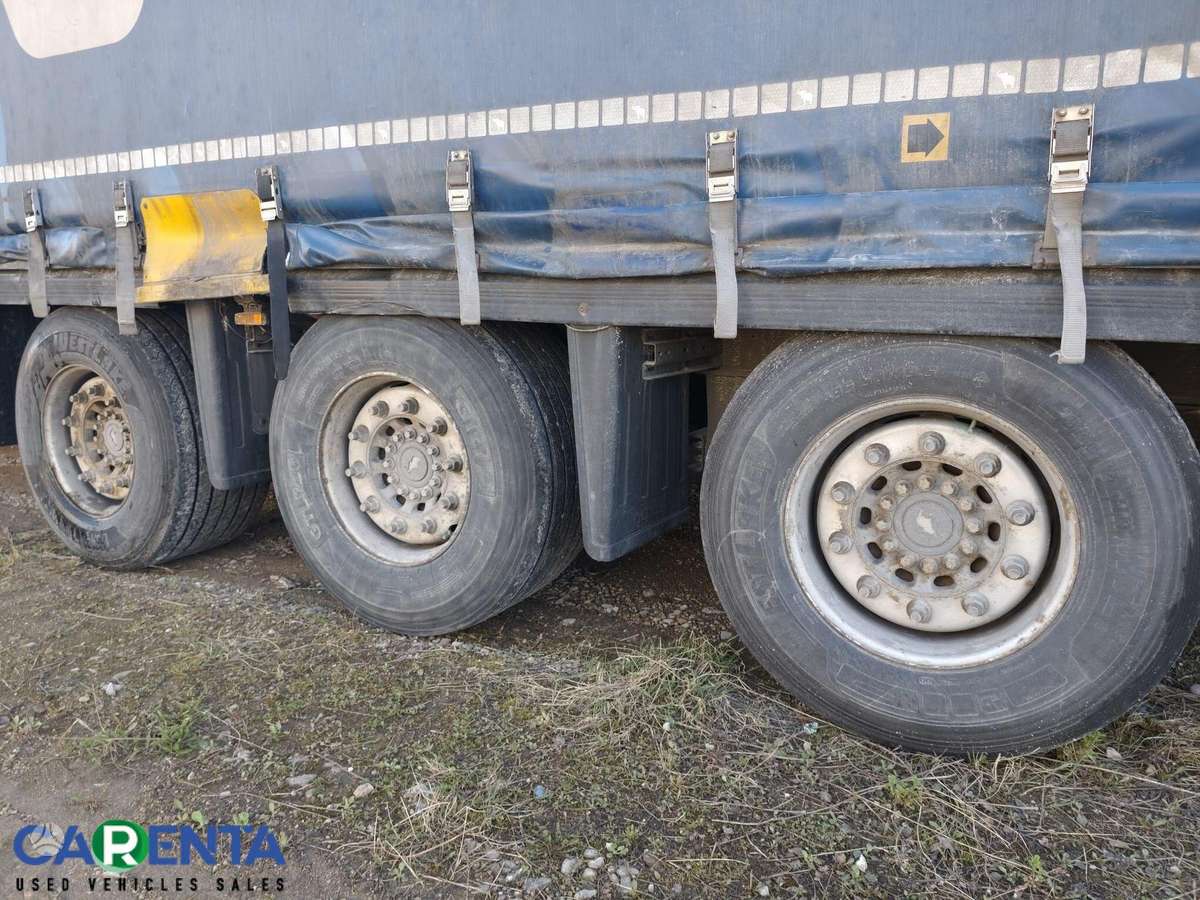 Schmitz SCS 24 Mega, užuolaidinės / tentinės