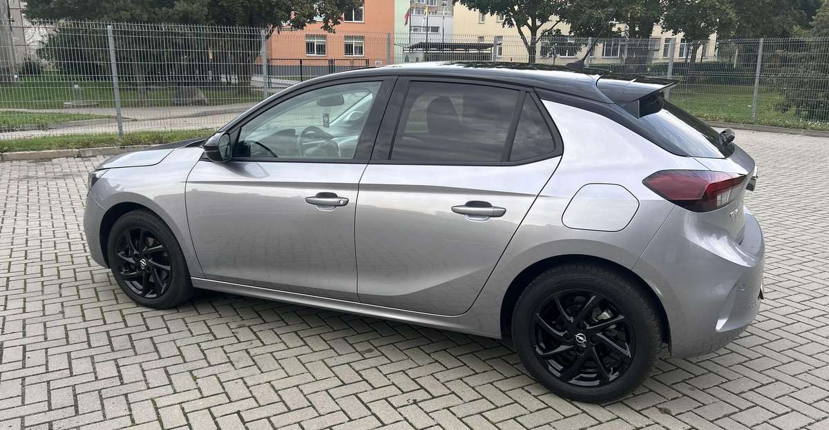 Opel Corsa, 1.2 l., hatchback