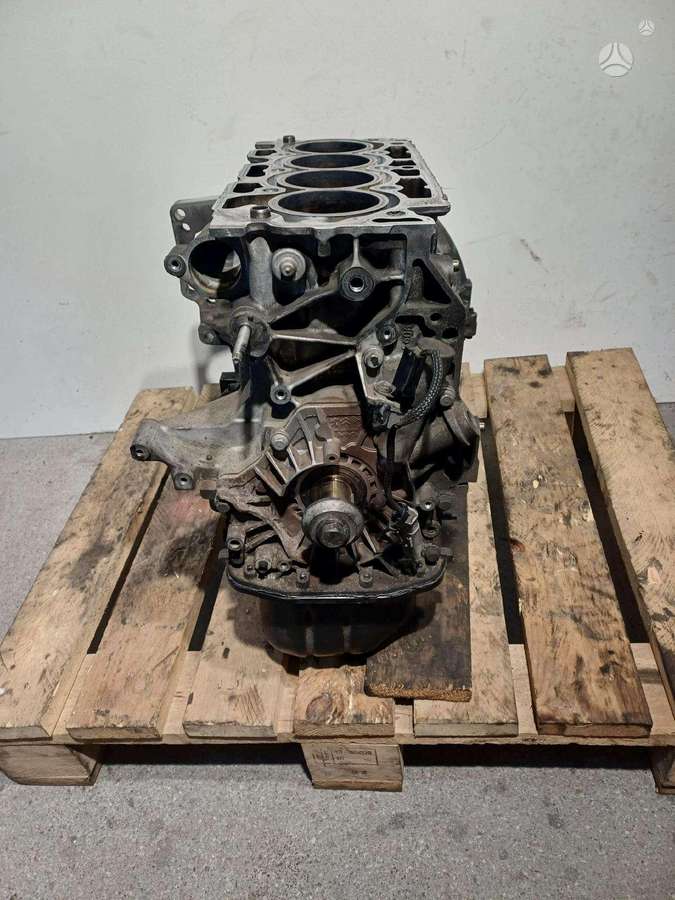 Opel Corsa, YH01, variklis