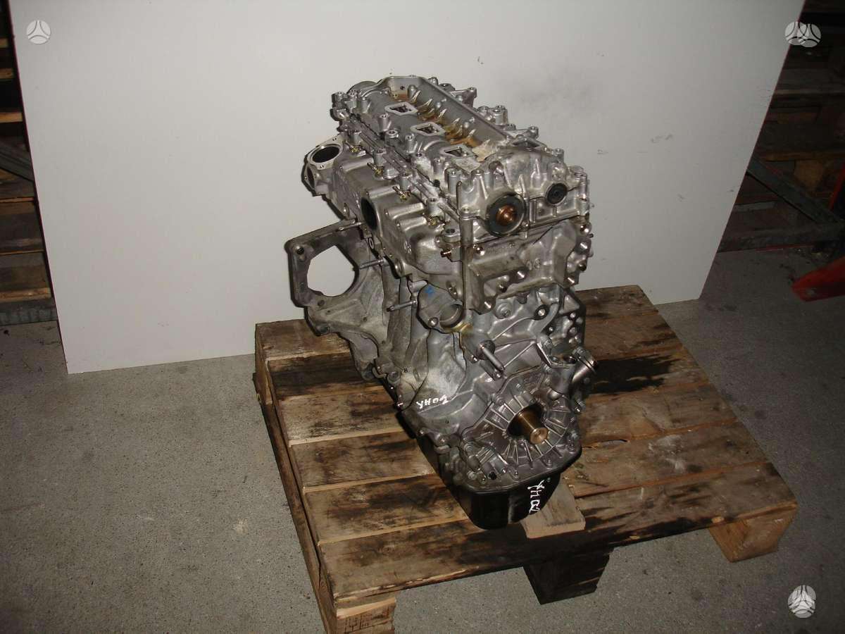Peugeot 208, YH01, двигатель
