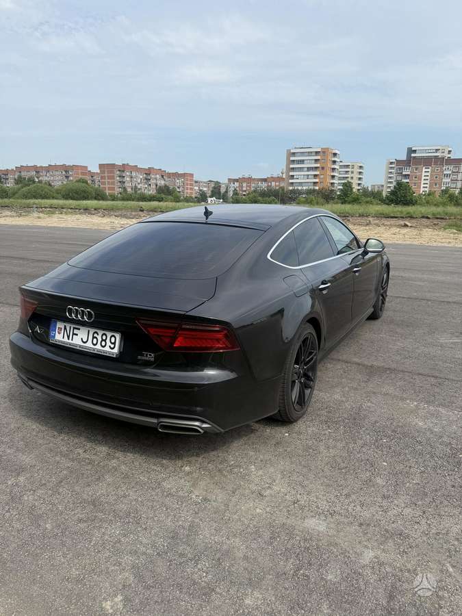 Audi A7, 3.0 l., hatchback