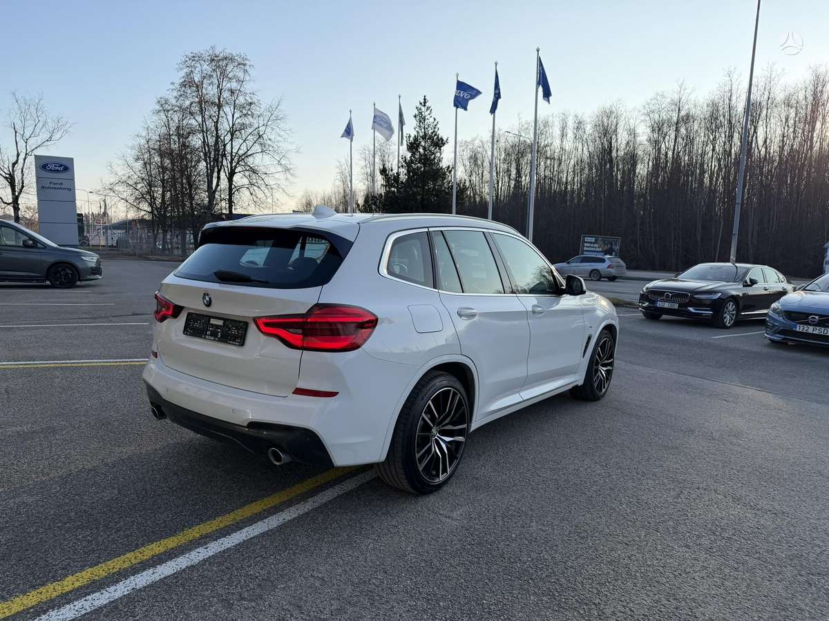 BMW X3, 2.0 l., Внедорожник / Кроссовер