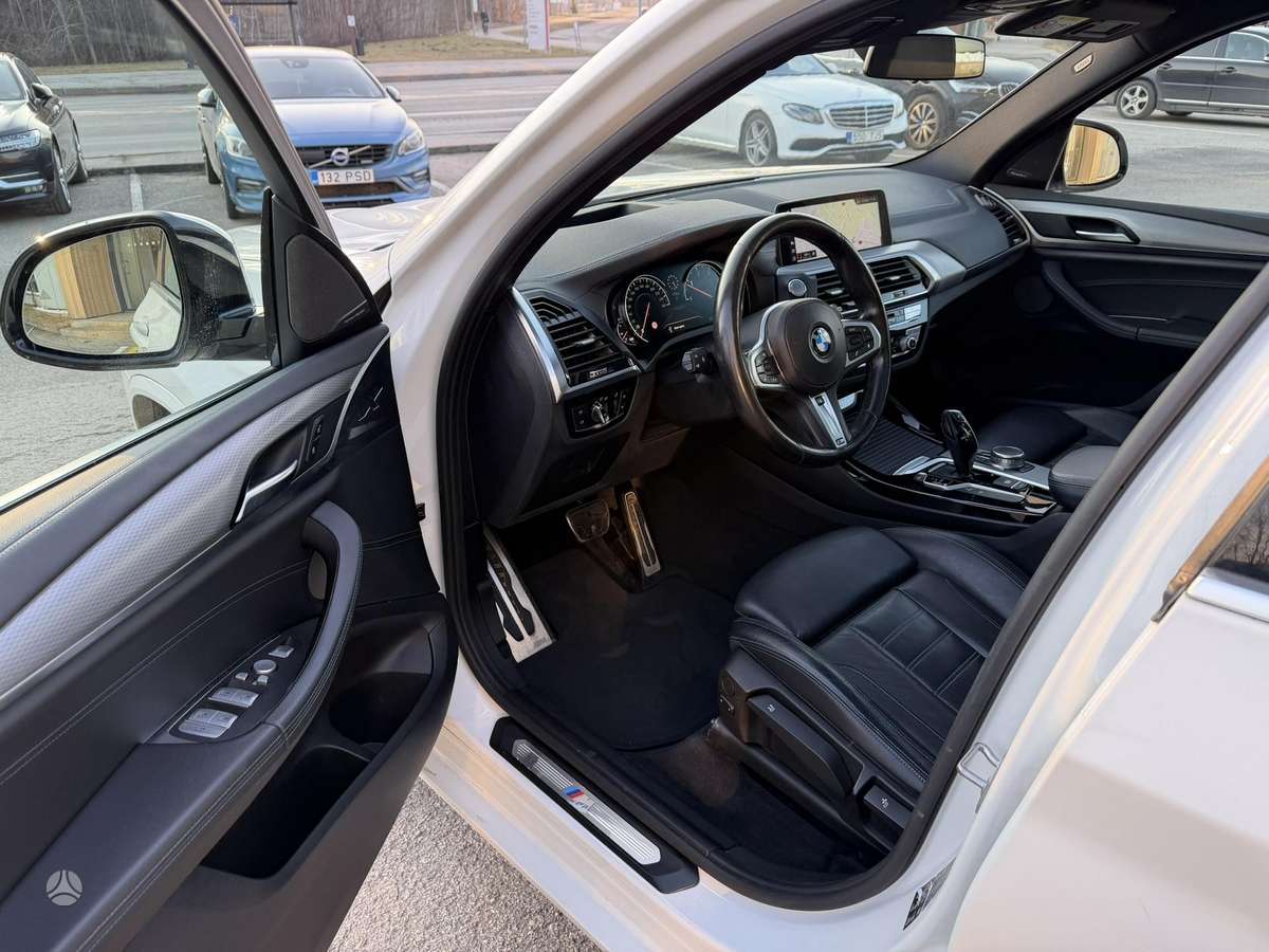 BMW X3, 2.0 l., Внедорожник / Кроссовер