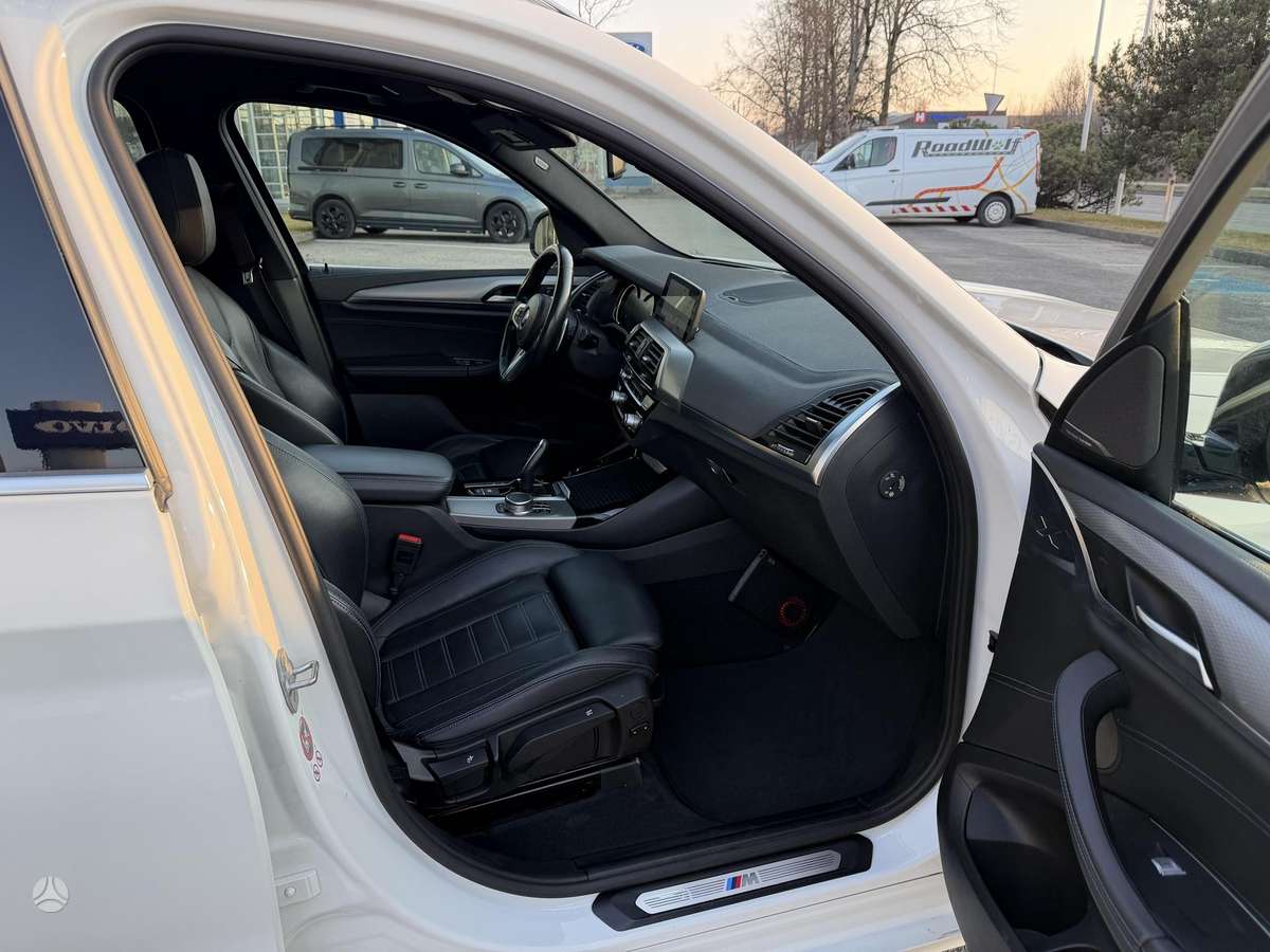 BMW X3, 2.0 l., Внедорожник / Кроссовер