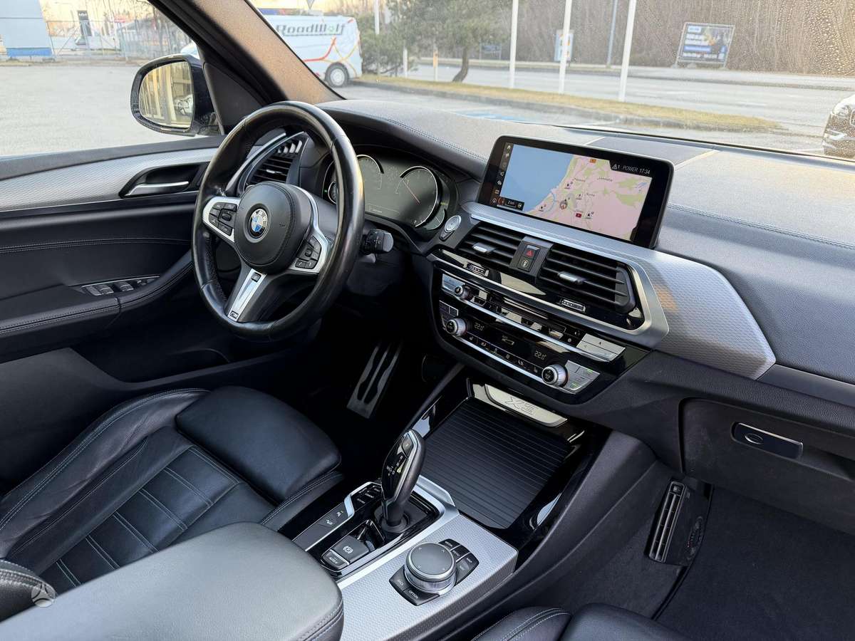 BMW X3, 2.0 l., Внедорожник / Кроссовер