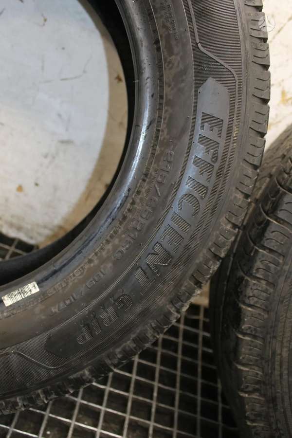 Goodyear, summer 215/65 R16