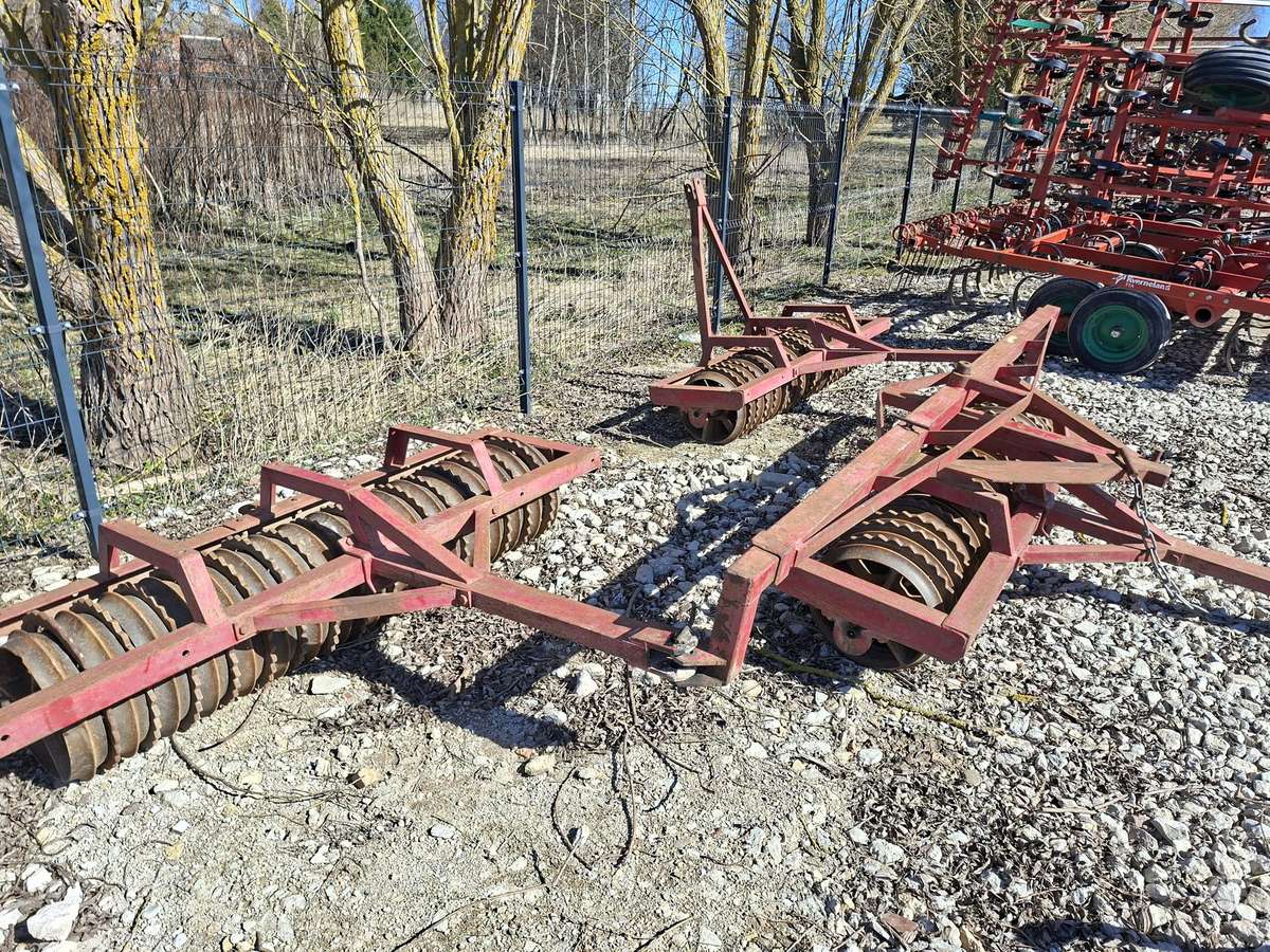 Vaderstad 600, compacting, leveling rollers